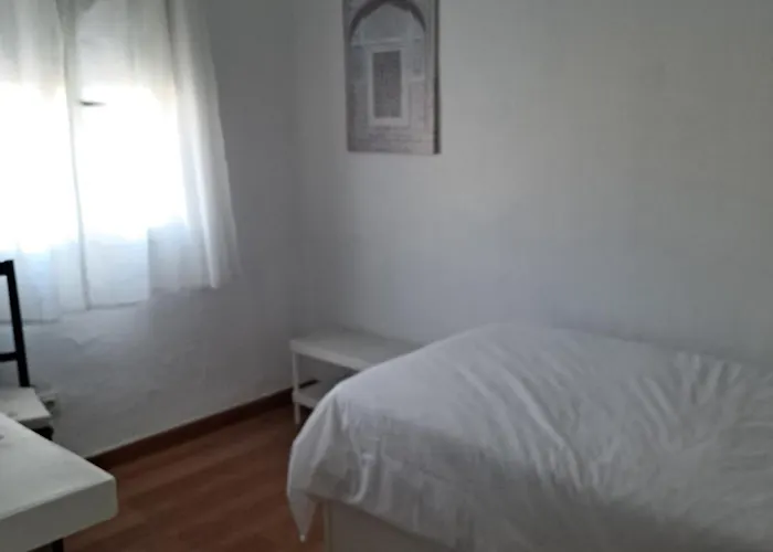 Ole Triana Διαμέρισμα *